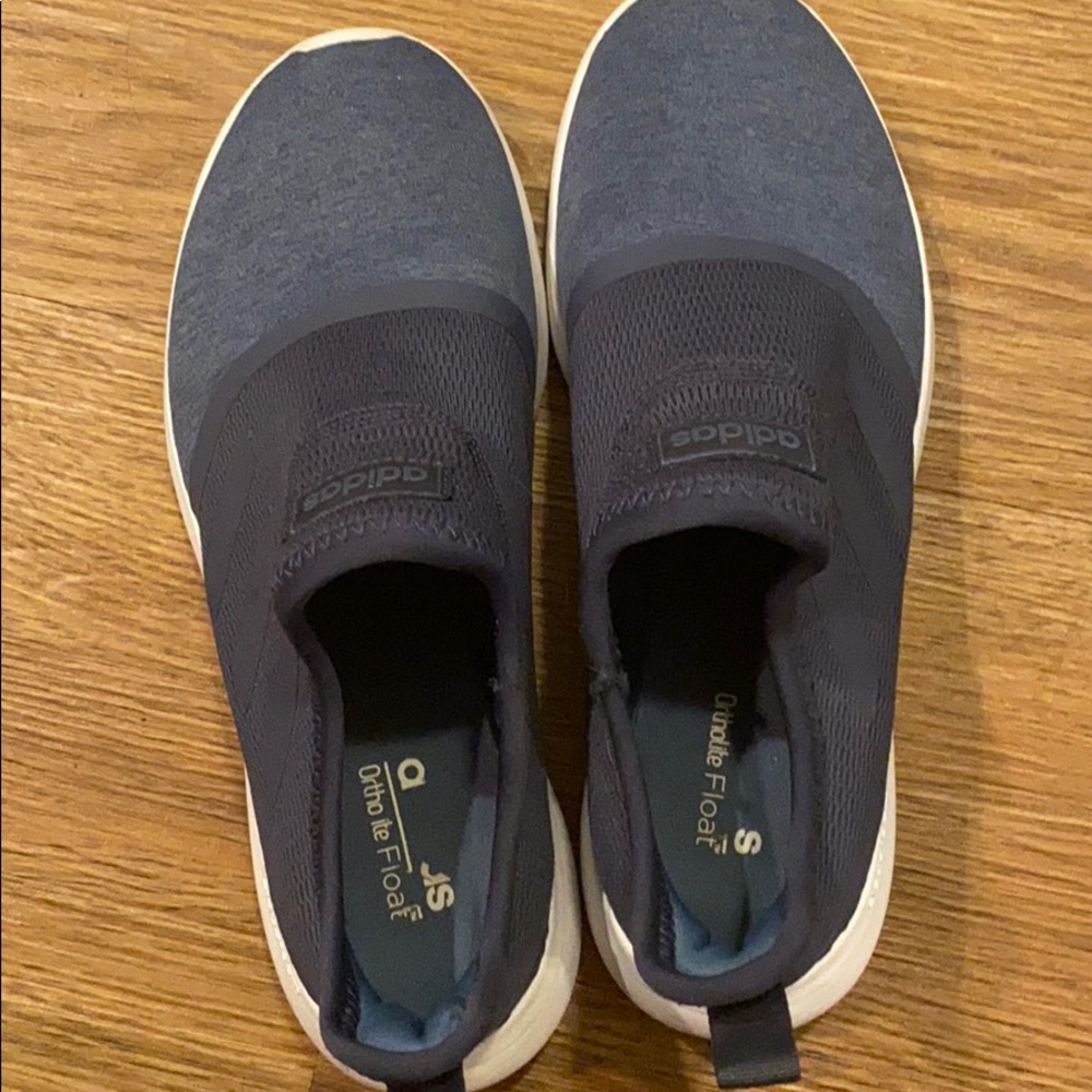 Adidas cloudfoam sneakers
